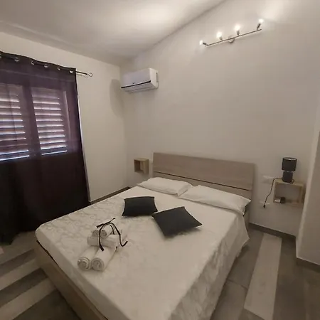 La Grazia In Qualche Modo 4*